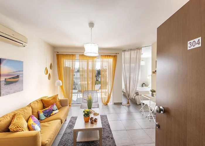 Sunflower Delight アパート