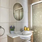 Sunflower Delight شقة